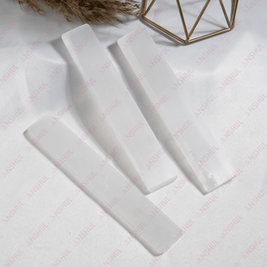 Cristal Pulido de Selenita de Alta Calidad, 6 Pulgadas, Forma Rectangular, para Meditación y Carga, Marca Anshul Impex - Product Image 4