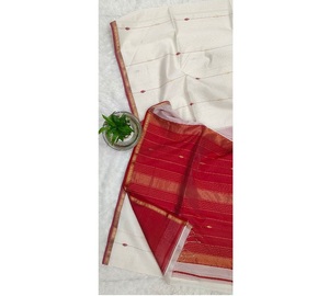 Luxury Small Border Diamond Buti Maheshwari Silk Cotton <b>Saree</b> Fine Handloom Traditional Women's <b>Saree</b> - Product Image 5