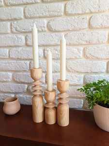 Juego de portavelas de pilar de madera de alta calidad, portavelas de madera hecho a mano para decoración del hogar y parte de cocina y Decoración de mesa - Product Image 4