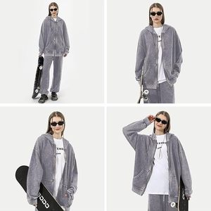 Sudadera con Capucha de Algodón Grueso con Lavado Ácido y un Desgaste Vintage Clásico, Diseñada para Comodidad Casual y Moda Urbana - Product Image 4