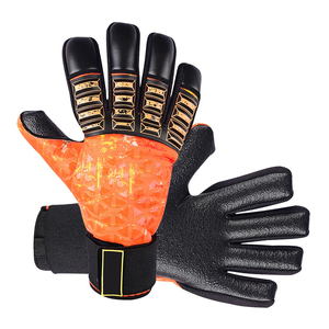 ถุงมือผู้รักษาประตูฟุตบอลมืออาชีพสำหรับการฝึกซ้อมและการแข่งขัน  รับสั่งซื้อจำนวนมาก พร้อมแผ่นยางกันลื่นและระบายอากาศได้ดี - Product Image 3