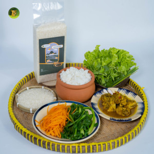 Arroz Perla Vietnamita Puro, Grano Mediano, Arroz Blanco, Calidad Premium, Perfectamente Clasificado - Product Image 2