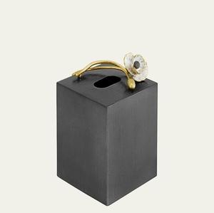 Porta Cajas de Pañuelos con Recubrimiento de Polvo Dorado, Diseño Inspirado en el Bambú, Elegante Forma Cuadrada para el Hogar y la Oficina, Decoración Moderna Hecha en India - Product Image 4