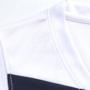 Uniformes de baloncesto personalizados de alta calidad Opciones de talla grande transpirable con logotipo disponible en conjuntos - Product Image 4
