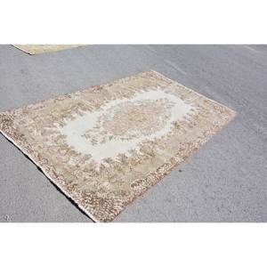 Alfombra turca Vintage Beige clásica, 5,3x9,2 pies, diseño de retazos de lana hecho a mano, respaldo de látex para cabecera, patrón de pasillo rectangular - Product Image 3