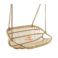 Vente en gros à bas prix balançoire suspendue moderne en acrylique pour intérieur et extérieur chaise en bambou pour patio en rotin balançoire transparente pour œuf en osier