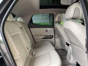 Genesis GV60 Advanced AWD Turbo 2023 d'occasion, sièges en cuir, intérieur clair - Product Image 6