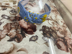 Bandeau de luxe à thème de match, nouveau design, fait à la main, accessoire de cheveux en perles pour un usage quotidien - Product Image 2