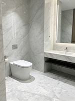 Polierte A-Klasse Weiße Marmorplatten mit Modernen Fabrikpreisen für Kücheninsel, Wasserfall-Esstisch und Wandverkleidung