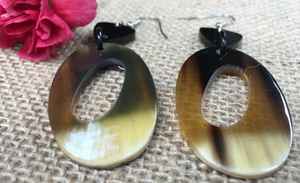 "Boucles d'oreilles en corne de buffle de meilleure qualité, bijoux de charme faits à la main à la mode pour femmes et filles - Product Image 5