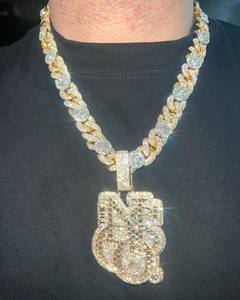 Alta calidad dos tonos plata y oro VVS Moissanite diamante colgante nombre personalizado Hip Hop Iced Out colgantes y dijes - Product Image 4