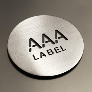 Plaques signalétiques de logo personnalisé direct d'usine Brossé en acier inoxydable aluminium métal artisanat support adhésif étiquettes d'équipement de marque - Product Image 1