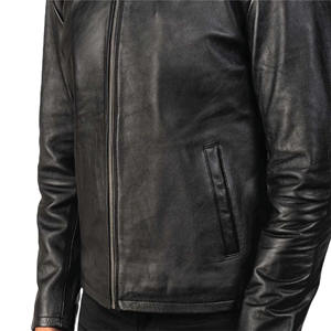 Chaqueta de Cuero Borgoña Desgastada para Hombre y Mujer, Prenda Exterior de Cuero Vintage Elegante para un Look Casual y de Motociclista - Product Image 2
