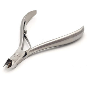 Pince à cuticules multifonctionnelle professionnelle en acier inoxydable 2026 de qualité supérieure, à ouverture large et lame incurvée - Product Image 1