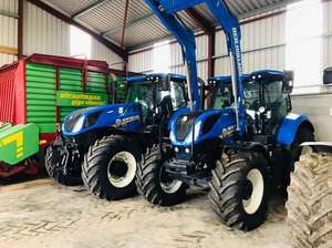 Tractor New Holland T7 210 4x4 Año 2021 con Cargador Frontal New Holland Certificado por la EPA en Buena Oferta 100 Caballos de Fuerza 10 - Product Image 3