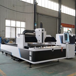 เครื่องตัดเลเซอร์ CNC สำหรับอะลูมิเนียมโลหะเครื่อง3KW 2KW ความแม่นยำสูง - Product Image 2