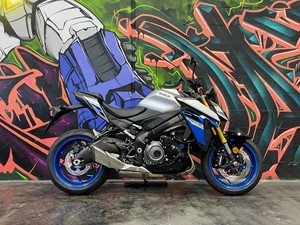 Prix discount 2025 modèle Suzukis GSX-S1000 disponible pour l'expédition dans le monde entier - Product Image 5