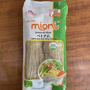 Almidón de arrurruz vietnamita sin gluten de alta calidad, esencial versátil para recetas saludables, empaquetado en bolsa o caja - Product Image 1