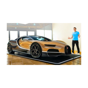 Gebruikte Bugatti Centodieci Sportwagen Suv 8l Turbomotor Benzine/Gas Brandstof Awd Drive R20 Banden Donker Interieur Lederen Stoelen Links