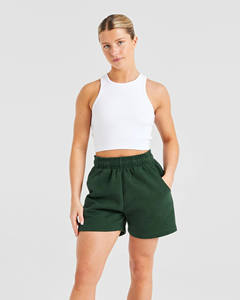 Short de survêtement taille moyenne pour femmes vert personnalisé de qualité supérieure avec poches taille haute Short de course de gymnastique doux et respirant pour les femmes - Product Image 3