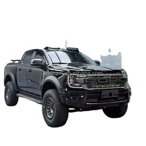 Pick-up 4x4 essence d'occasion 2023 2024, éclairage LED, sièges confortables, fonctionnalités de sécurité intelligentes, propre, fourni du Japon - Product Image 1