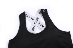 Sujetador deportivo torcido de alto impacto para mujer, camiseta sin mangas para correr y Yoga, Sujetador deportivo con tiras en la espalda cruzada de alto soporte, Top personalizado para mujer - Product Image 4