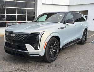 Cadillac Escalade IQ Sport 2 2025 USADO EN EXCELENTES CONDICIONES - Product Image 1