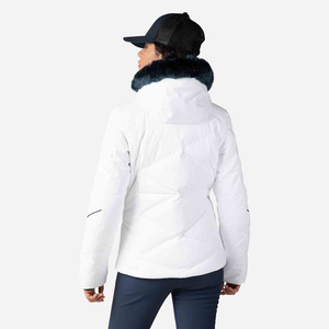 Chaqueta de esquí para mujer con ajuste personalizado Producción OEM Diseño impermeable Forro térmico y opciones de impresión de etiquetas privadas - Product Image 6