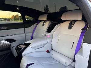 รถ SUV ปี 2022 เกียร์อัตโนมัติ พร้อมแร็คหลังคาโลหะ เบาะหนัง แบตเตอรี่ลิเธียม คุณสมบัติระดับพรีเมียม - Product Image 3