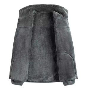 Veste polaire Sherpa à la mode pour hommes avec coque extérieure souple conçue pour les hivers confortables et le style de superposition décontracté - Product Image 2