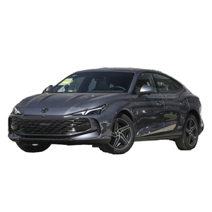 รถซีดานเบนซินเทอร์โบชาร์จเจอร์2025 1.5T / 2.0T เกียร์ธรรมดา AWD ตัวเลือกหนังภายในรถครอบครัวใหม่ - Product Image 1