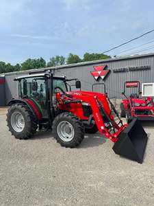 Maquinaria Agrícola Usada de Alta Calidad MASSEY FERGUSON 4710, Tractor Agrícola con Motor de 4 Ruedas Motrices, Transmisión por Engranajes, 42 HP, 3 Años de Garantía - Product Image 6