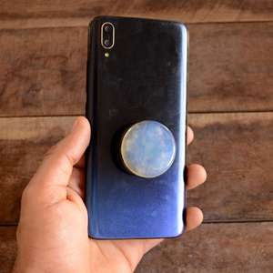 Blanco Natural Opalite Opal forma redonda ajustable teléfono agarre móvil soporte cabujón piedra preciosa decorada teléfono agarre encantos lote - Product Image 1