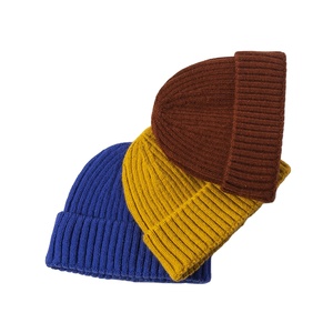 Wholesale Beanies <b>Caps</b> Formal Fashion Novelty Festive <b>Men</b> Women Top quality Winter Warm Cuffed Plain Skull Knit Hat <b>Cap</b> - Product Image 5