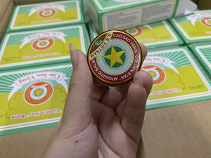 Bálsamo con mensaje de estrella dorada listo para enviar Cao SAO Vang ungüento medicinal soporte para lesiones - Product Image 4