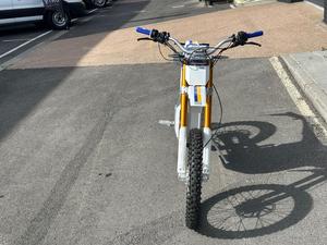 ORI EVOLTs de Calidad (Motocicleta) - Product Image 5