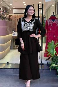 Disfruta de tu verano con nuestro increíble juego de cordones. Elegantes juegos de cordones para este verano. Oferta Dhamaka. - Product Image 2