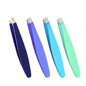 Mini pinzas de Material de acero inoxidable con etiqueta privada, pinzas para cejas de la mejor calidad, pinzas pequeñas para cejas con punta inclinada - Product Image 2