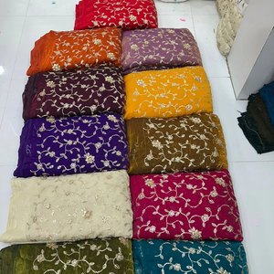 Tela de Seda Bordada de Diseño con Cuentas y Pedrería, Motivos Florales para Saris, Trajes y Ropa Étnica Festiva - Product Image 1