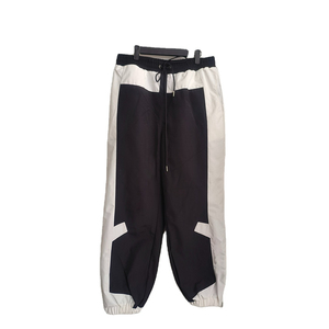 Conjunto Deportivo de 2 Piezas de Moda Urbana Personalizada al por Mayor, Chaqueta Cortavientos Informal con Parches para Hombre, Ropa Deportiva para Gimnasio, 2026 - Product Image 4