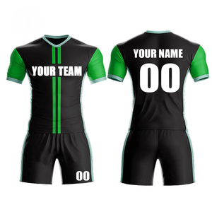 Diseños personalizados Imprimir Kit de fútbol personalizable con accesorios Camiseta de fútbol de sublimación blanca Camiseta de fútbol - Product Image 2