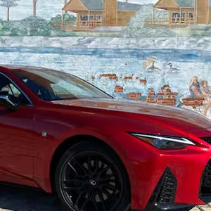 MEILLEURE NOUVELLE OFFRE POUR Lexus IS 350 F Sport RWD Faible kilométrage Feu de direction gauche Intérieur Sièges en cuir - Product Image 2