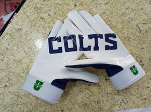 Guantes de fútbol americano personalizados Conjunto de diseño de agarre impreso transpirable para deportes al aire libre - Product Image 6