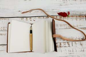 สมุดบันทึกปกหนังแท้แบบมีขอบเรียงสมุดโน๊ตแบบ A6โบราณกุญแจทองเหลืองของฝากการเขียนสมุดบันทึกขนาดใหญ่ OEM FBA hardcover ของขวัญพิมพ์ลายเกลียว - Product Image 6