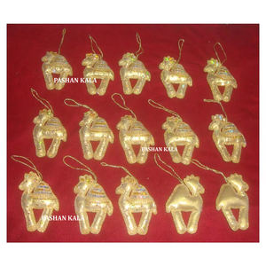 Design unique fait à la main plusieurs chameau forme noël ornement suspendu indien Zari broderie haute qualité décor à la maison ornement - Product Image 1