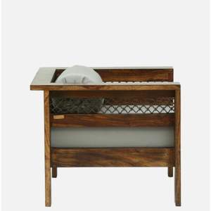 Ensemble de canapé traditionnel 1 place en bois de Sesham Hasti avec finition en teck provincial pour salons, halls ou villas - Product Image 5