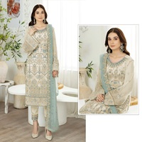 Venta caliente de lujo paquistaní Salwar Kameez con detalles bordados para la exportación de venta a precio económico de la India