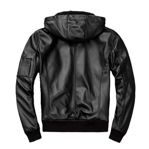 Veste en cuir PU noir pour homme à plusieurs poches avec capuche, coupe ajustée, style moto, fermeture éclair sur le devant et design personnalisé - Product Image 2