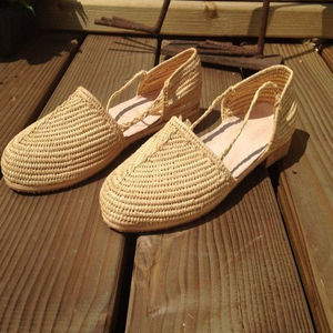 Vente en gros de pantoufles et sandales marocaines faites à la main en raphia, chaussures tissées écologiques pour femmes et hommes, commande en gros, fournisseur direct - Product Image 2