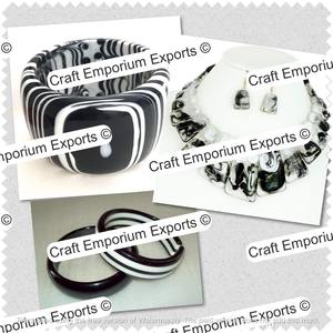 Juego de brazaletes de resina pintados a mano con diseños de animales y lunares para eventos de playa o montaña Estilo Ángel para regalar o usar - Product Image 6